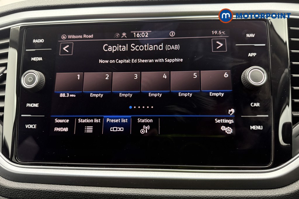 Volkswagen T-Roc Active Manual Petrol SUV - Stock Number (1577222) - 4th supplementary image