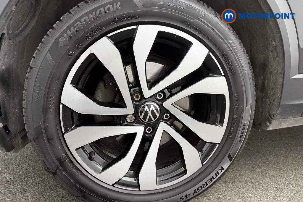 Volkswagen T-Roc Active Manual Petrol SUV - Stock Number (1577222) - 12th supplementary image