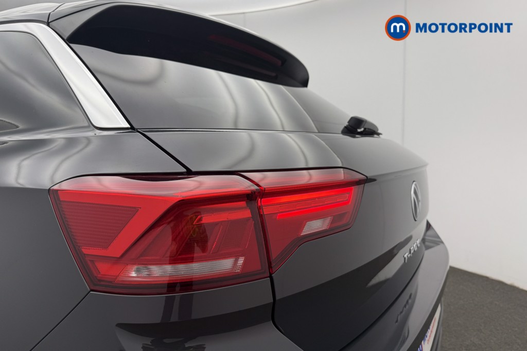 Volkswagen T-Roc Active Manual Petrol SUV - Stock Number (1577222) - 28th supplementary image