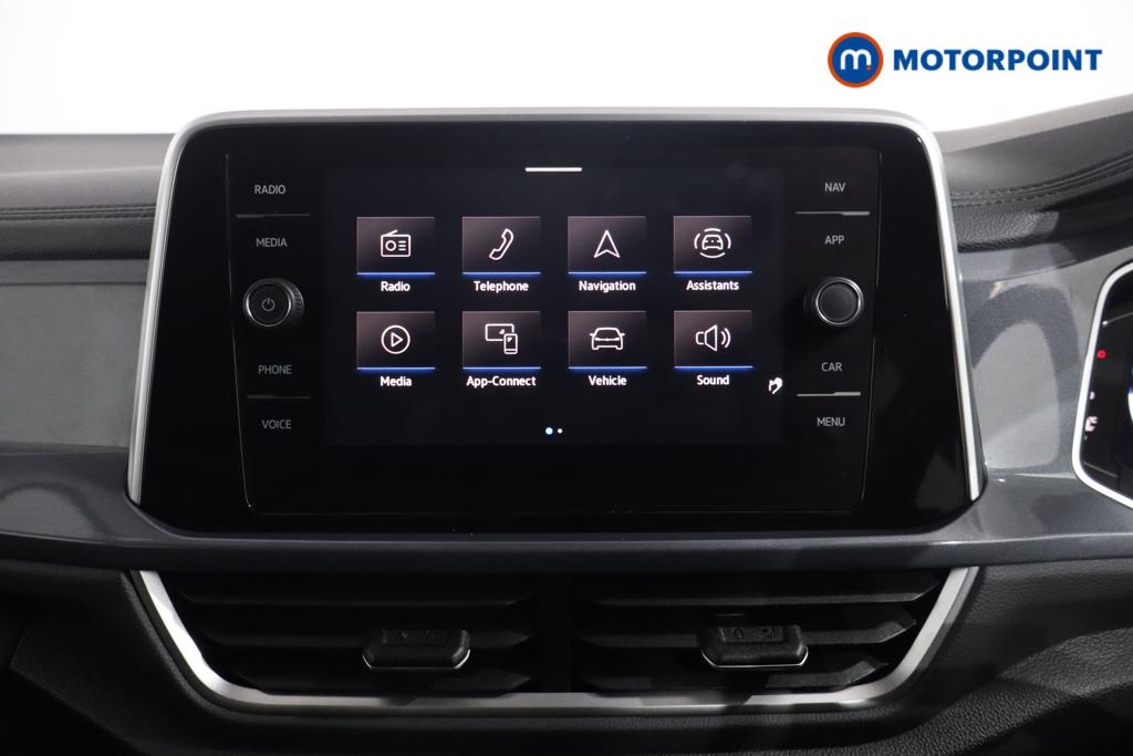 Volkswagen T-Roc Style Manual Petrol SUV - Stock Number (1577335) - 2nd supplementary image