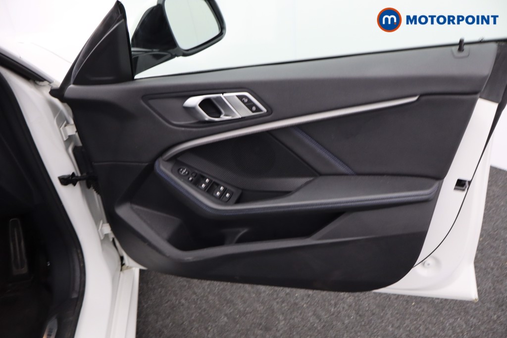 BMW 2 Series M Sport Manual Petrol Saloon - Stock Number (1577686) - 20th supplementary image