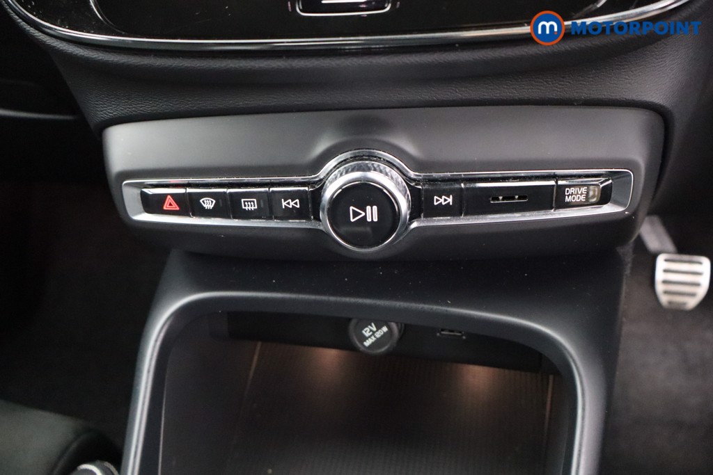 Volvo Xc40 R Design Manual Petrol SUV - Stock Number (1577866) - 10th supplementary image