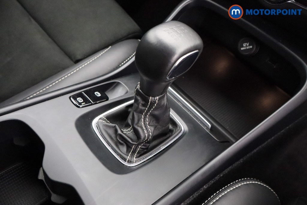 Volvo Xc40 R Design Manual Petrol SUV - Stock Number (1577866) - 11th supplementary image