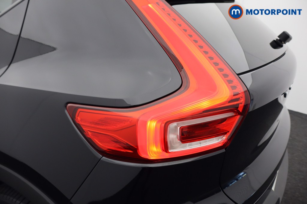 Volvo Xc40 R Design Manual Petrol SUV - Stock Number (1577866) - 24th supplementary image