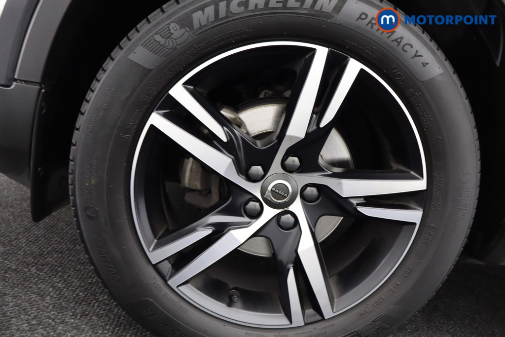 Volvo Xc40 R Design Manual Petrol SUV - Stock Number (1577866) - 28th supplementary image