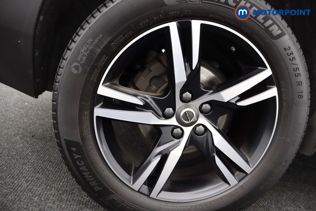 Volvo Xc40 R Design Manual Petrol SUV - Stock Number (1577866) - 30th supplementary image