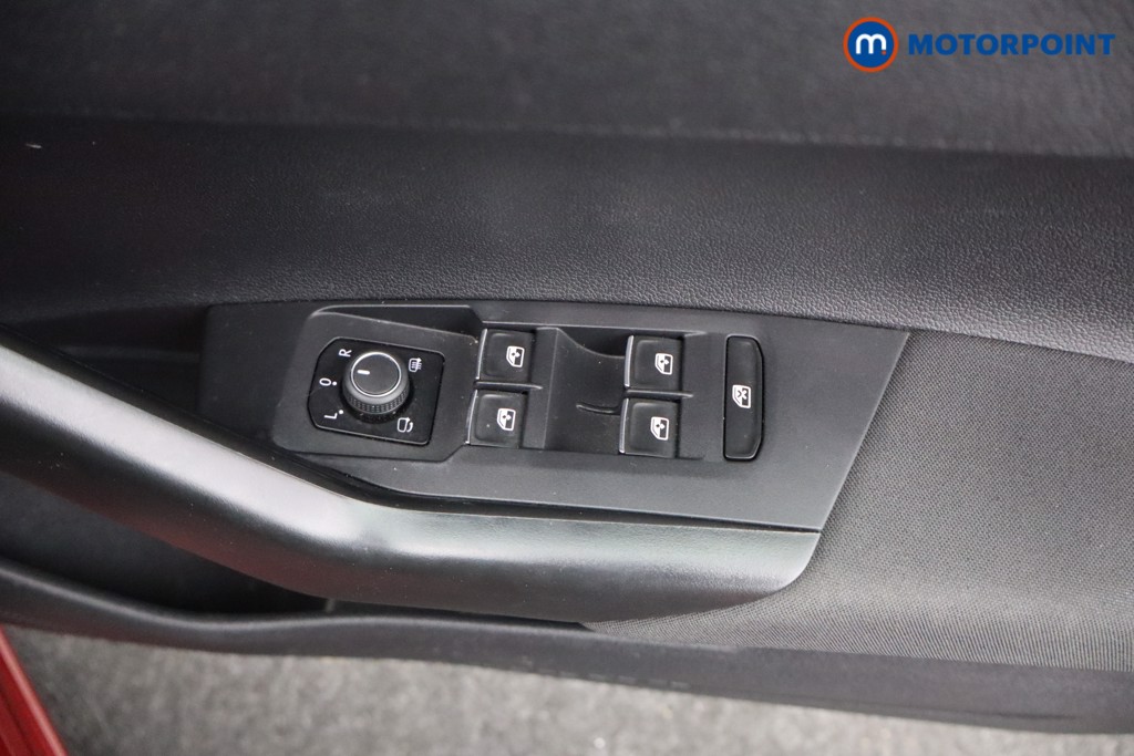 Volkswagen Taigo R-Line Manual Petrol SUV - Stock Number (1577878) - 17th supplementary image