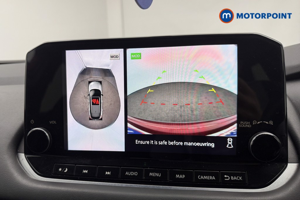 Nissan Qashqai N-Connecta Automatic Petrol SUV - Stock Number (1577961) - 9th supplementary image