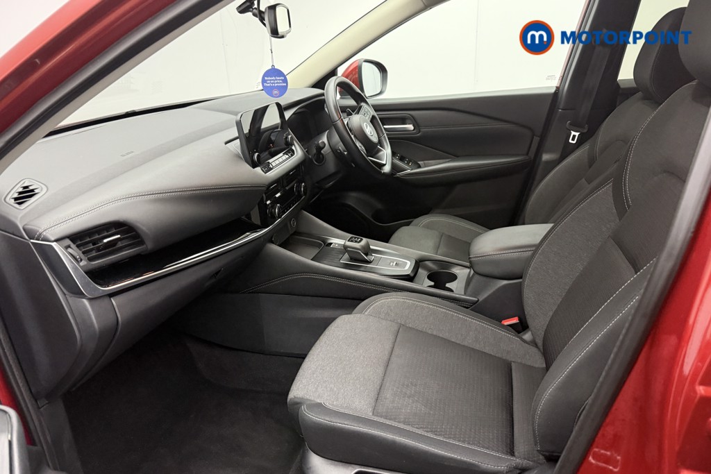 Nissan Qashqai N-Connecta Automatic Petrol SUV - Stock Number (1577961) - 1st supplementary image