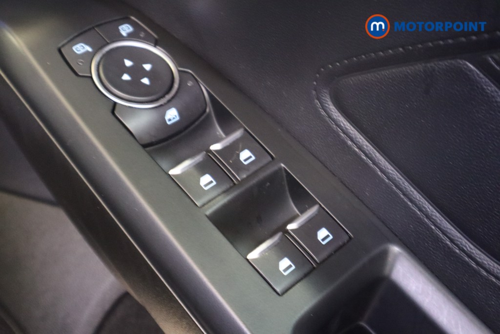 Ford Focus St-Line Manual Petrol Hatchback - Stock Number (1578032) - 14th supplementary image