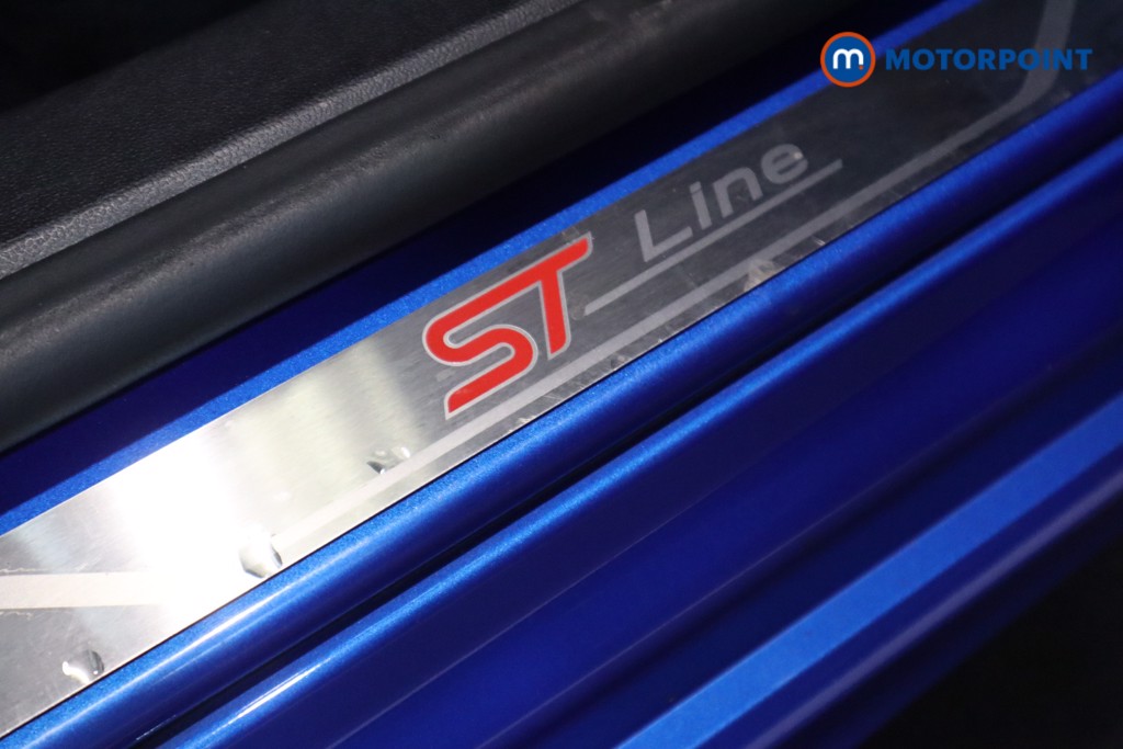 Ford Focus St-Line Manual Petrol Hatchback - Stock Number (1578032) - 15th supplementary image