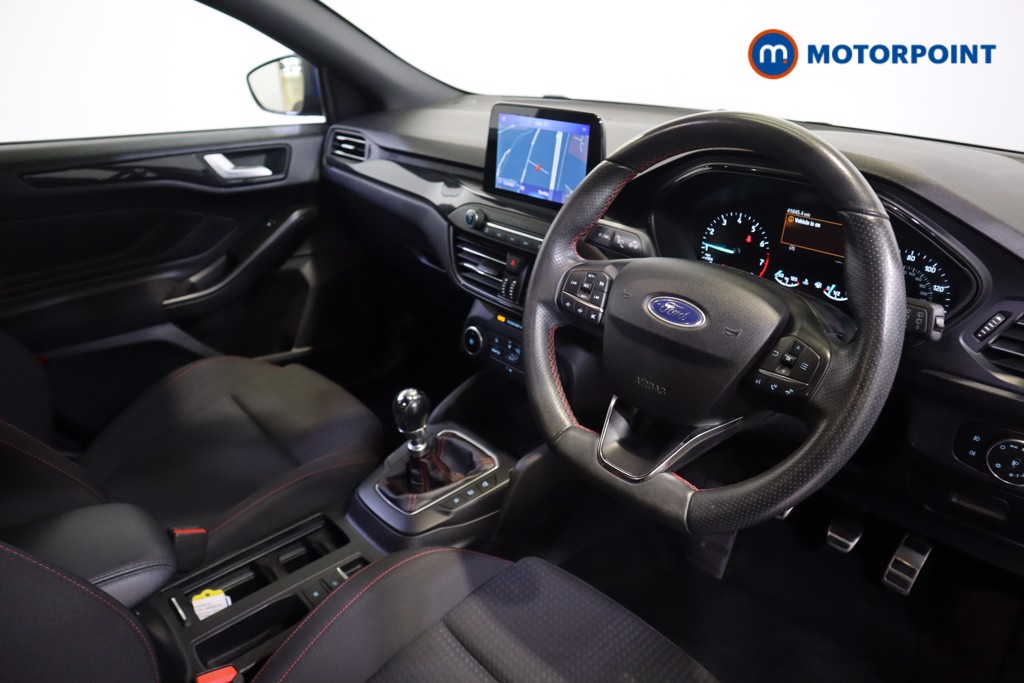 Ford Focus St-Line Manual Petrol Hatchback - Stock Number (1578032) - 1st supplementary image