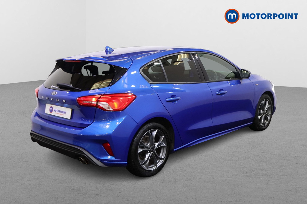 Ford Focus St-Line Manual Petrol Hatchback - Stock Number (1578032) - Drivers side rear corner