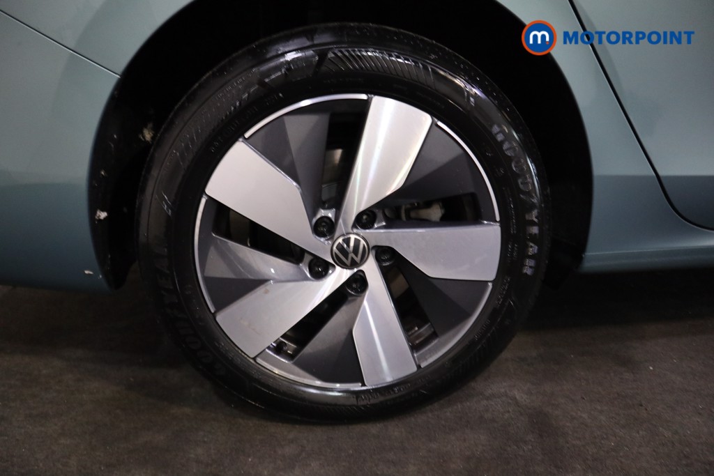Volkswagen Passat Life Automatic Petrol Plug-In Hybrid Estate - Stock Number (1578100) - 13th supplementary image