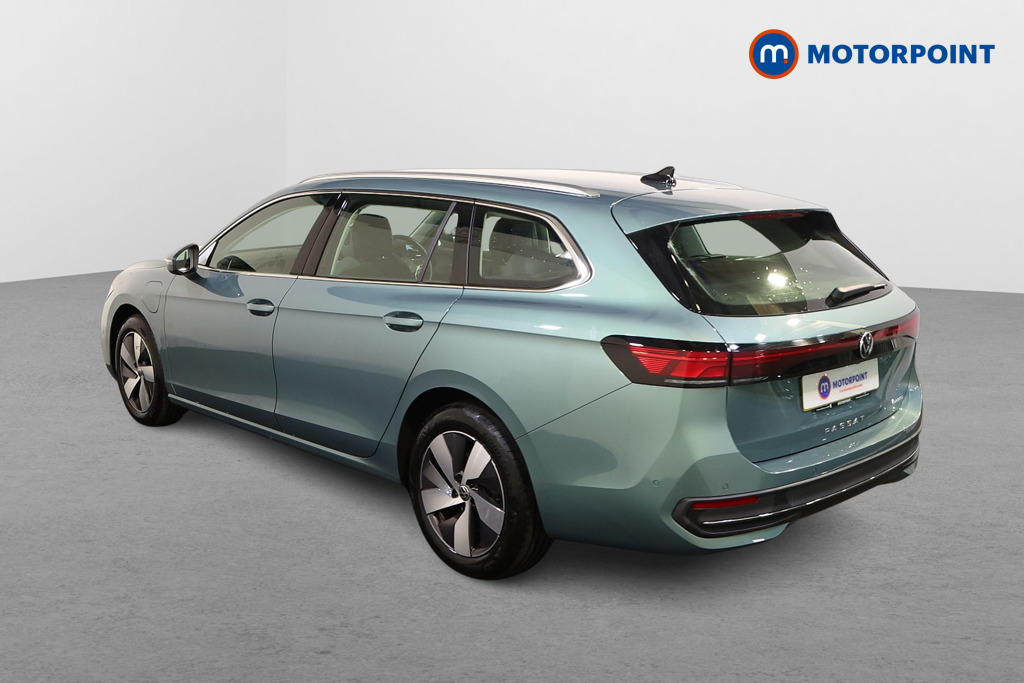 Volkswagen Passat Life Automatic Petrol Plug-In Hybrid Estate - Stock Number (1578100) - Passenger side rear corner