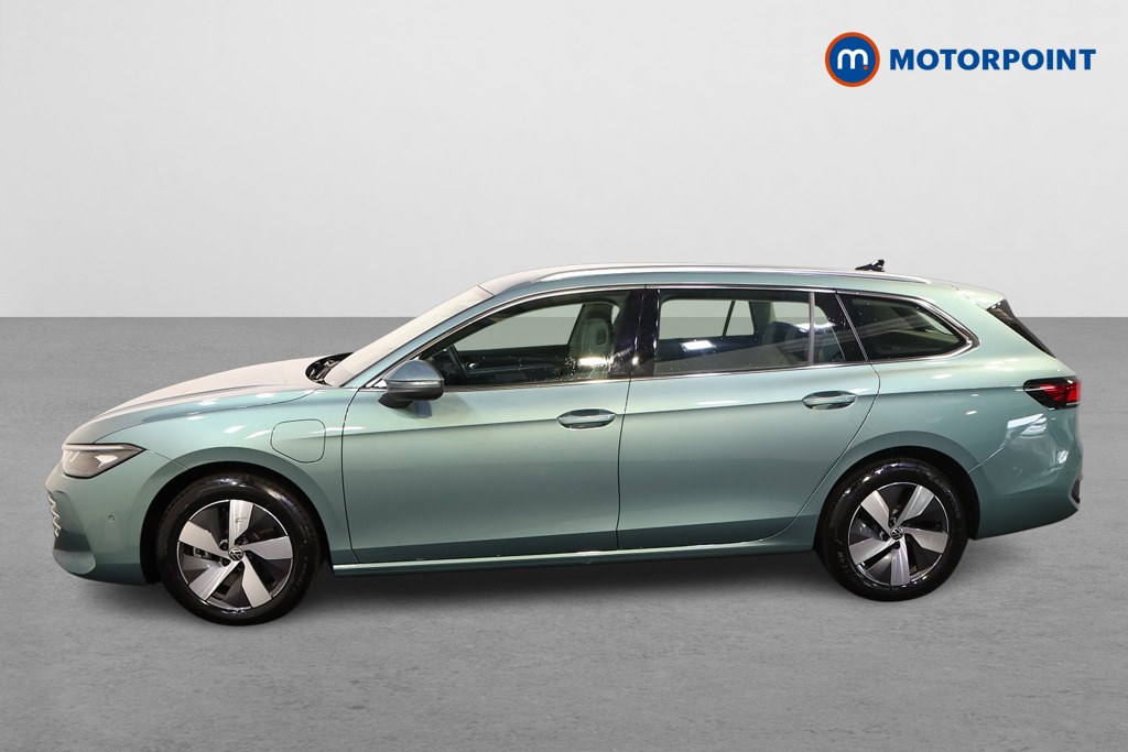 Volkswagen Passat Life Automatic Petrol Plug-In Hybrid Estate - Stock Number (1578100) - Passenger side