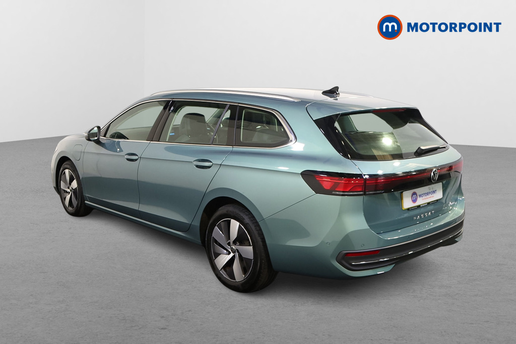 Volkswagen Passat Life Automatic Petrol Plug-In Hybrid Estate - Stock Number (1578102) - Passenger side rear corner