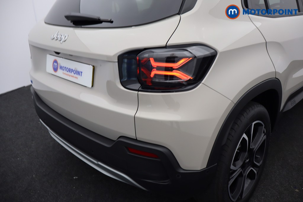 Jeep Avenger Summit Automatic Electric SUV - Stock Number (1578122) - 23rd supplementary image