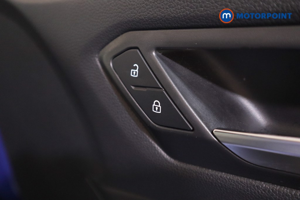 Volkswagen T-Roc R-Line Manual Petrol SUV - Stock Number (1578212) - 10th supplementary image