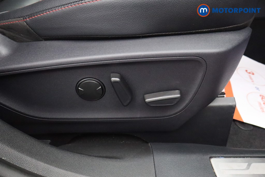Ford Kuga St-Line X Edition Automatic Petrol-Electric Hybrid SUV - Stock Number (1578249) - 18th supplementary image