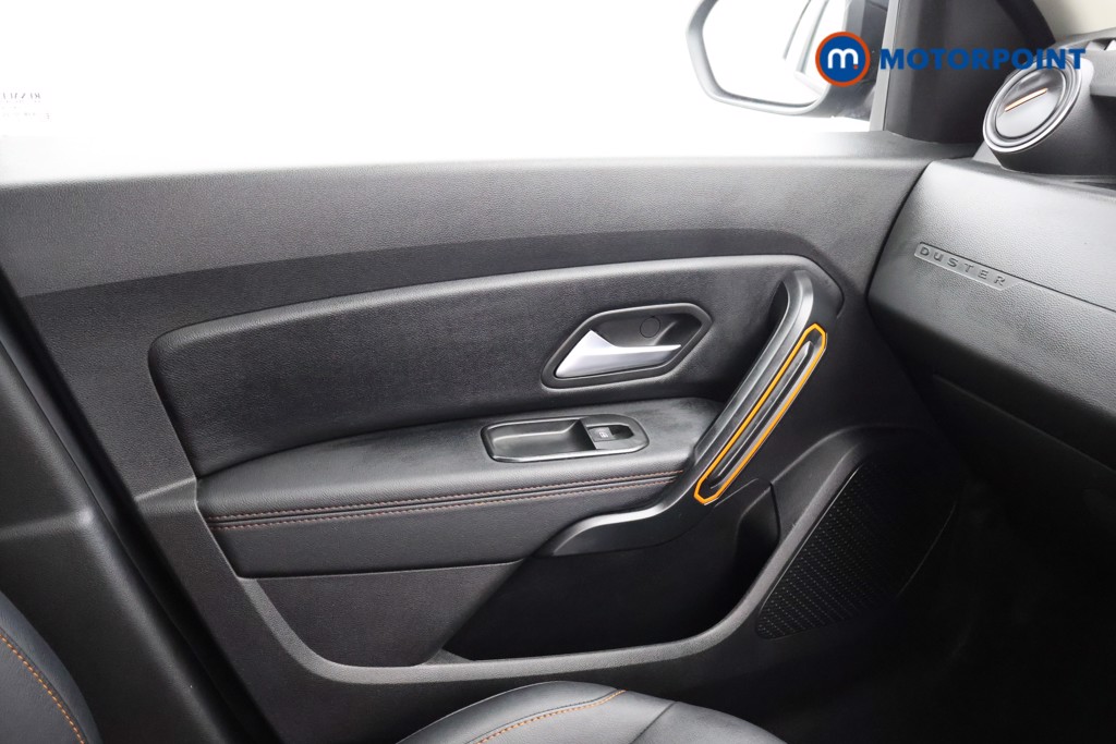 Dacia Duster Extreme Se Manual Petrol SUV - Stock Number (1578307) - 8th supplementary image