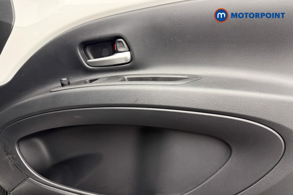 Toyota Aygo X Pure Automatic Petrol Hatchback - Stock Number (1578317) - 16th supplementary image