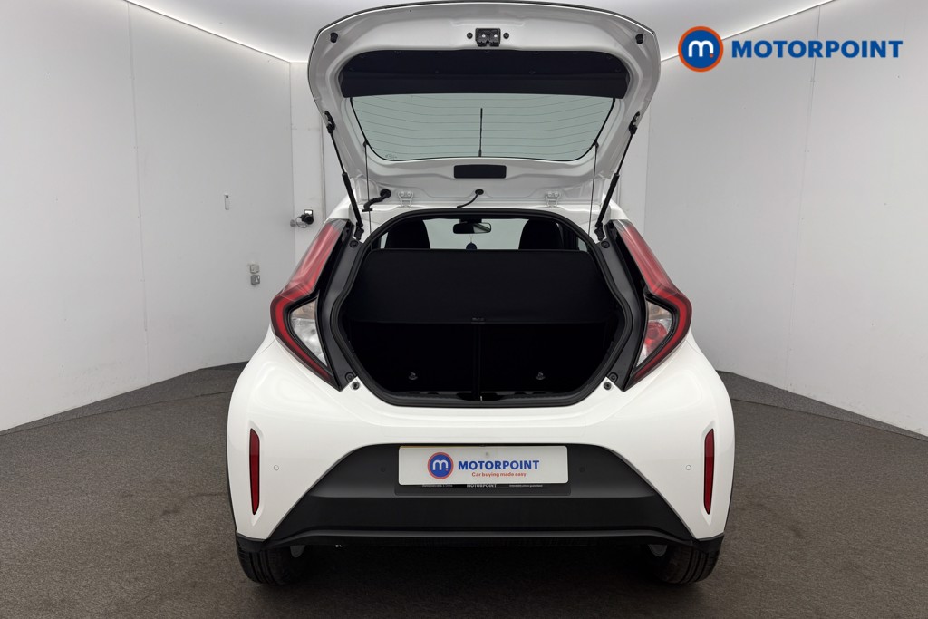 Toyota Aygo X Pure Automatic Petrol Hatchback - Stock Number (1578317) - 18th supplementary image
