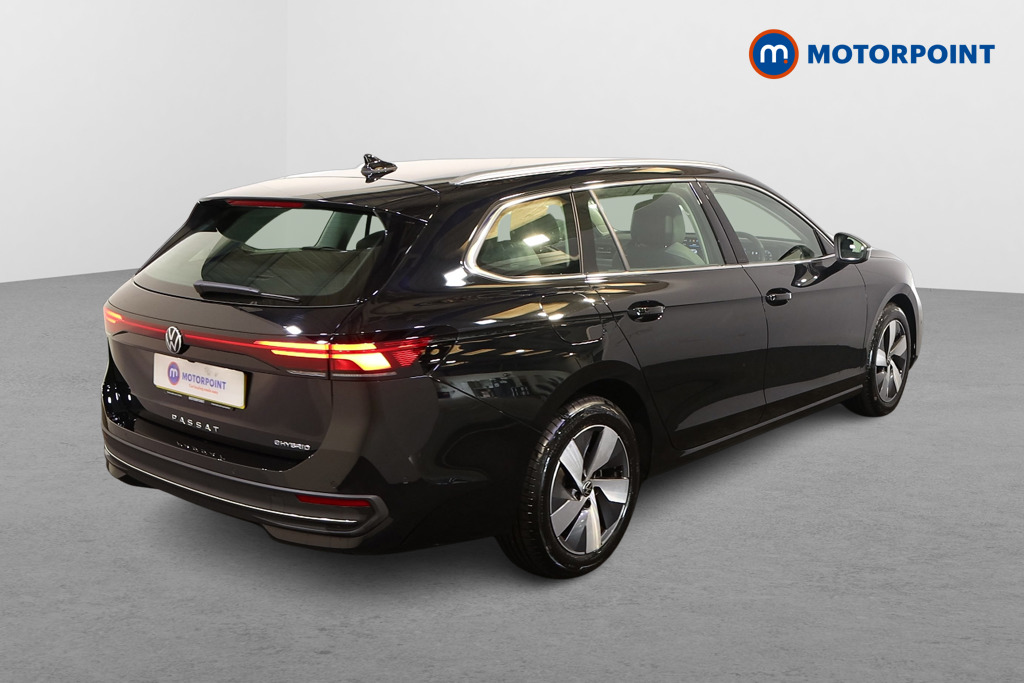 Volkswagen Passat Life Automatic Petrol Plug-In Hybrid Estate - Stock Number (1578395) - Drivers side rear corner