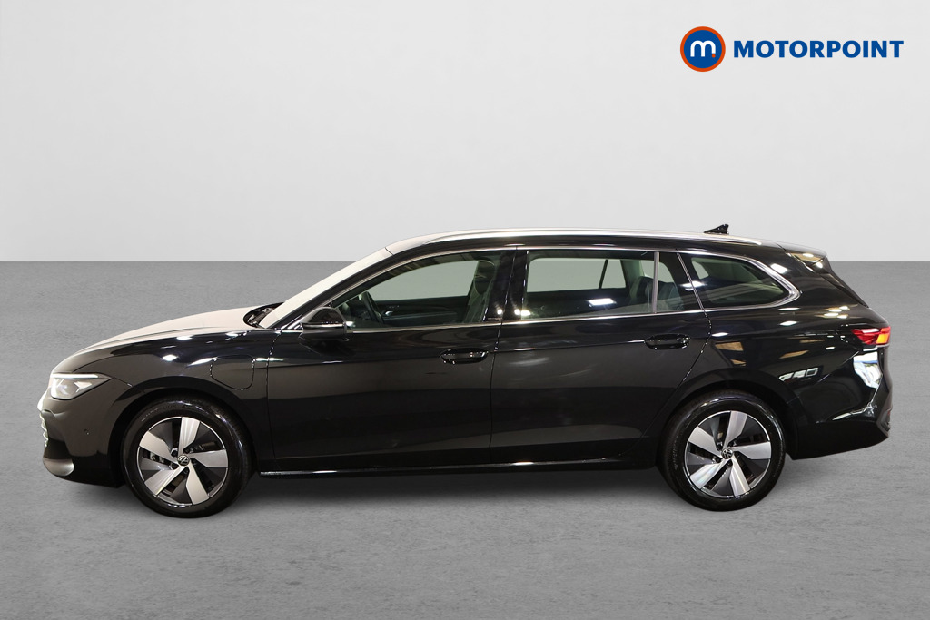 Volkswagen Passat Life Automatic Petrol Plug-In Hybrid Estate - Stock Number (1578395) - Passenger side