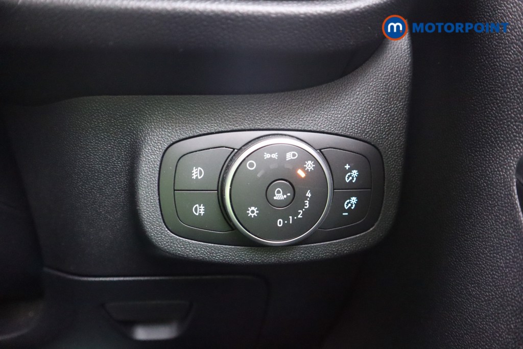 Ford Fiesta Titanium X Manual Petrol Hatchback - Stock Number (1578436) - 8th supplementary image