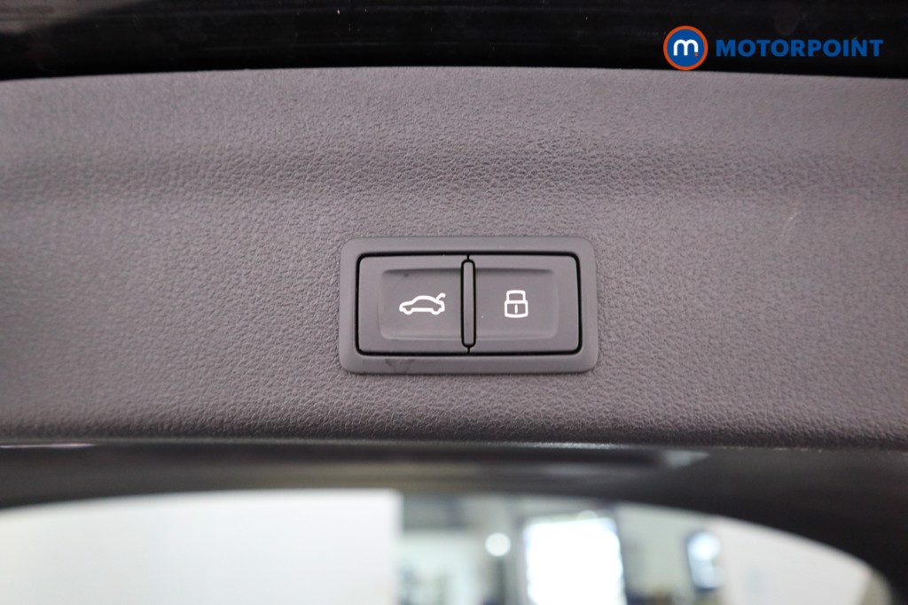 Audi A6 Black Edition Automatic Diesel Estate - Stock Number (1578549) - 16th supplementary image