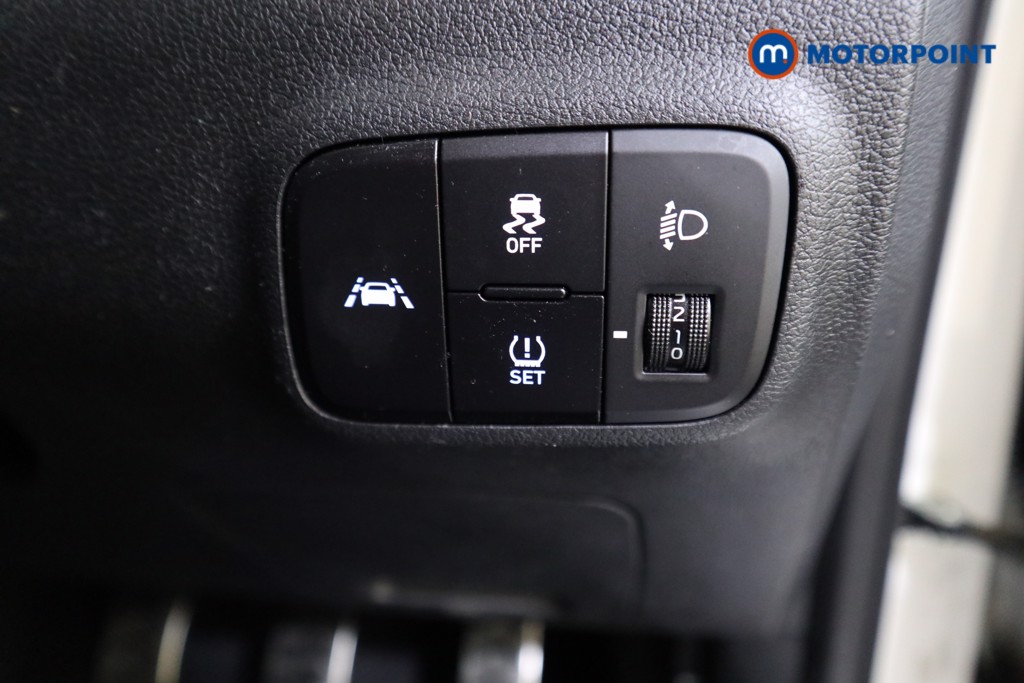 Hyundai I10 N Line Manual Petrol Hatchback - Stock Number (1578676) - 9th supplementary image