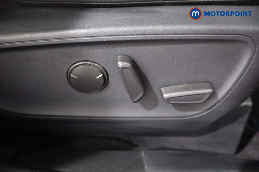 Ford Kuga St-Line X Edition Automatic Petrol Plug-In Hybrid SUV - Stock Number (1578789) - 17th supplementary image