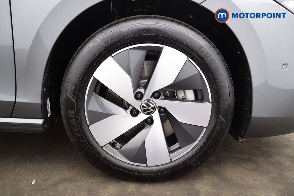 Volkswagen Passat Life Automatic Petrol Plug-In Hybrid Estate - Stock Number (1578941) - 18th supplementary image