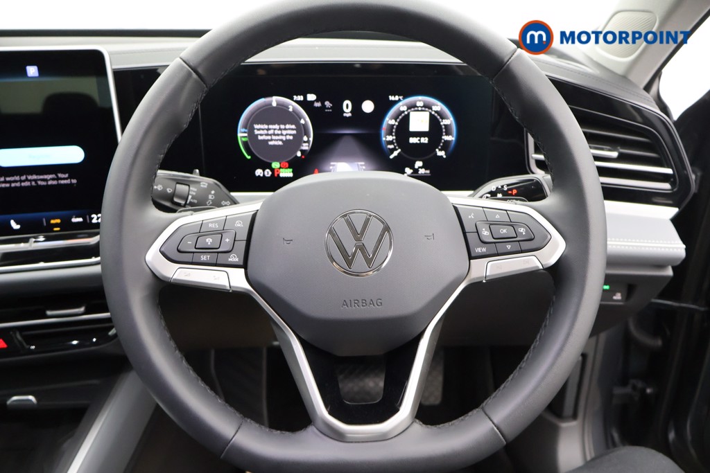 Volkswagen Passat Life Automatic Petrol Plug-In Hybrid Estate - Stock Number (1578941) - 1st supplementary image