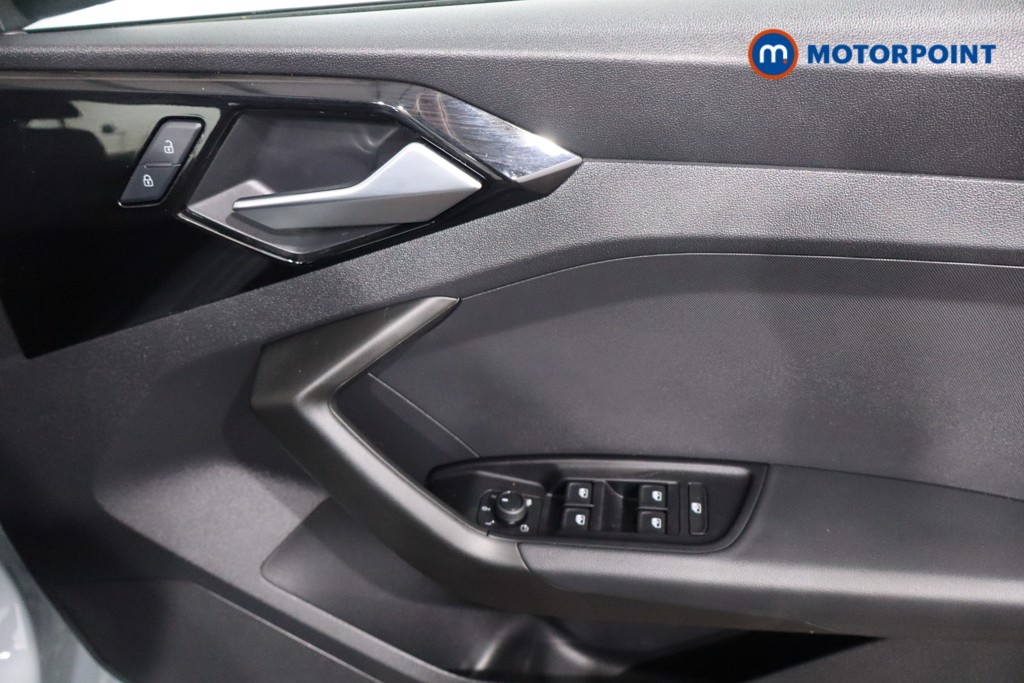 Audi A1 Technik Manual Petrol Hatchback - Stock Number (1579195) - 21st supplementary image