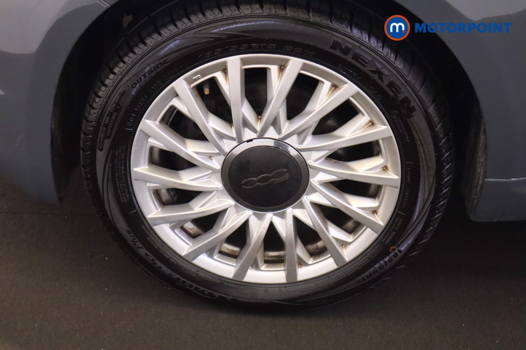 Fiat 500 Dolcevita Manual Petrol-Electric Hybrid Hatchback - Stock Number (1579254) - 10th supplementary image