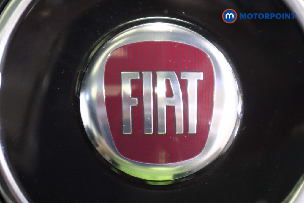 Fiat 500 Dolcevita Manual Petrol-Electric Hybrid Hatchback - Stock Number (1579254) - 15th supplementary image