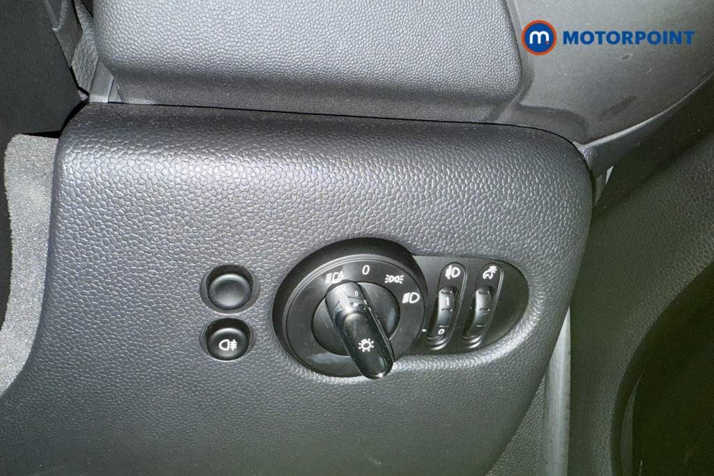 Mini Hatchback Cooper S Sport Manual Petrol Hatchback - Stock Number (1579265) - 16th supplementary image