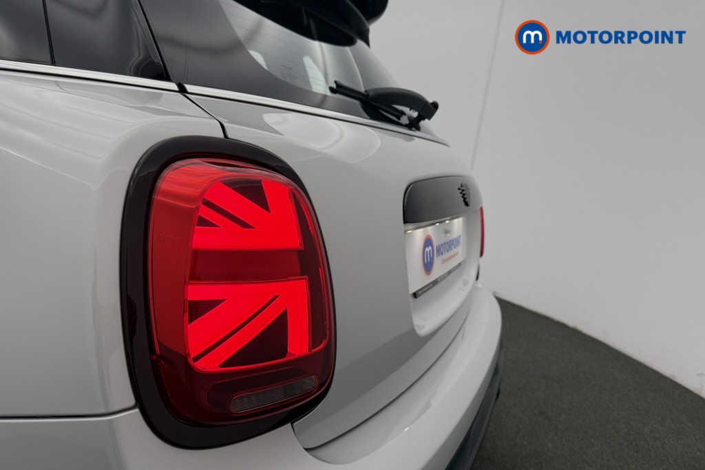 Mini Hatchback Cooper S Sport Manual Petrol Hatchback - Stock Number (1579265) - 25th supplementary image