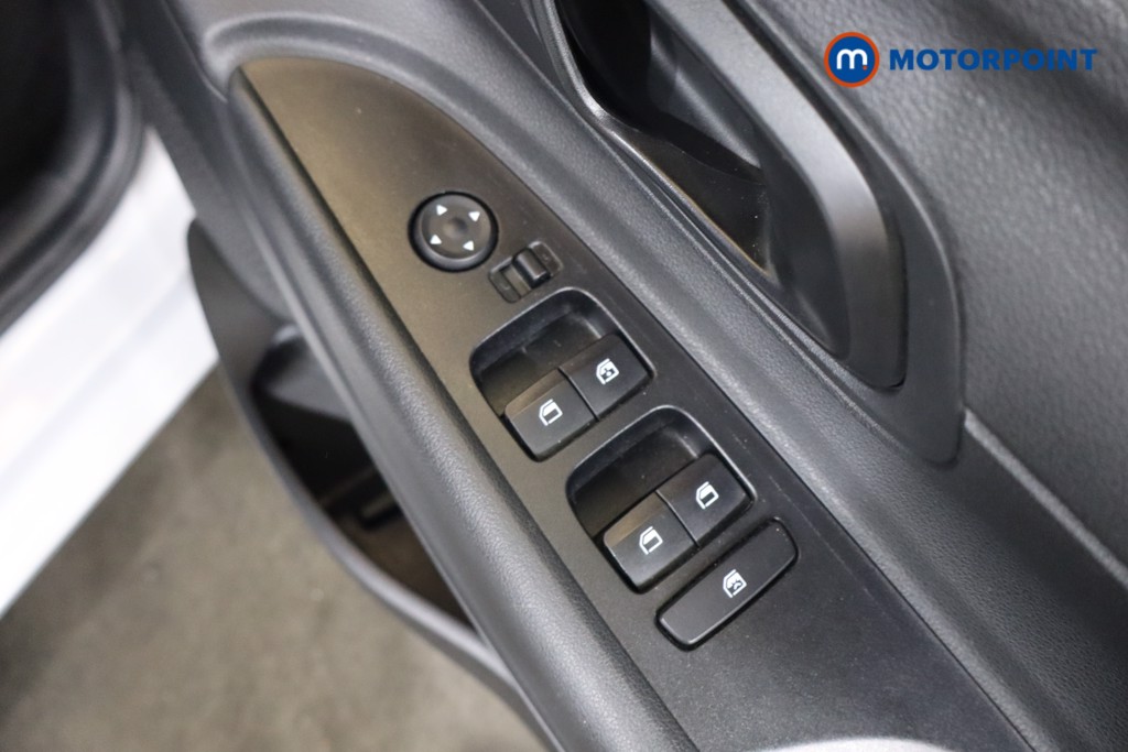 Hyundai I20 Advance Automatic Petrol Hatchback - Stock Number (1579331) - 17th supplementary image