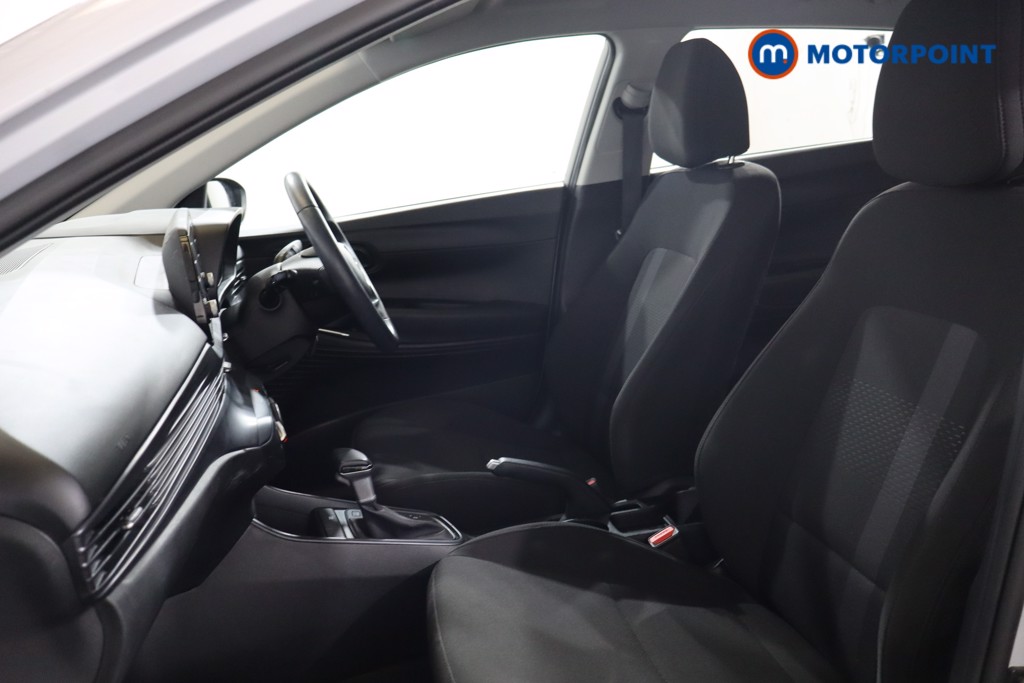 Hyundai I20 Advance Automatic Petrol Hatchback - Stock Number (1579331) - 18th supplementary image
