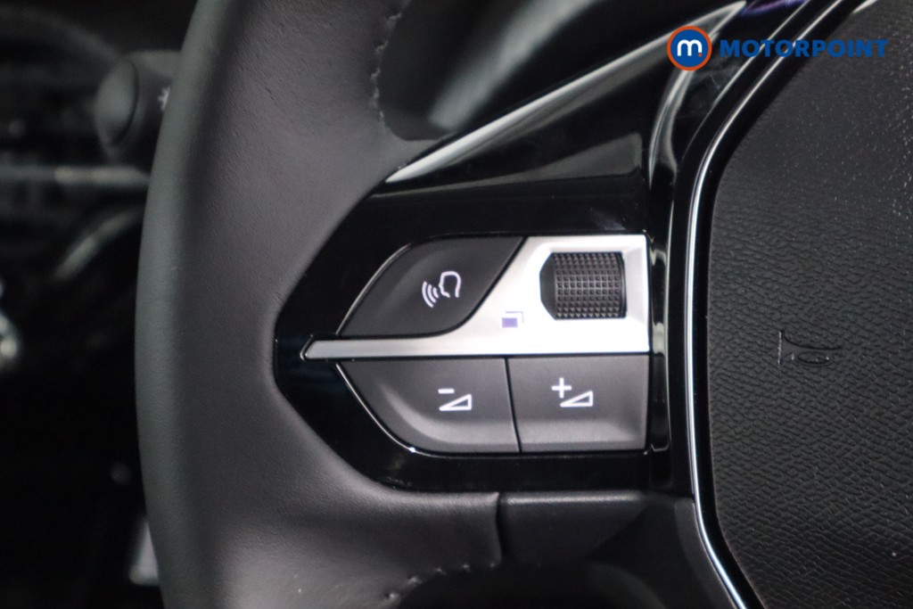 Peugeot 208 Allure Manual Petrol Hatchback - Stock Number (1579366) - 7th supplementary image