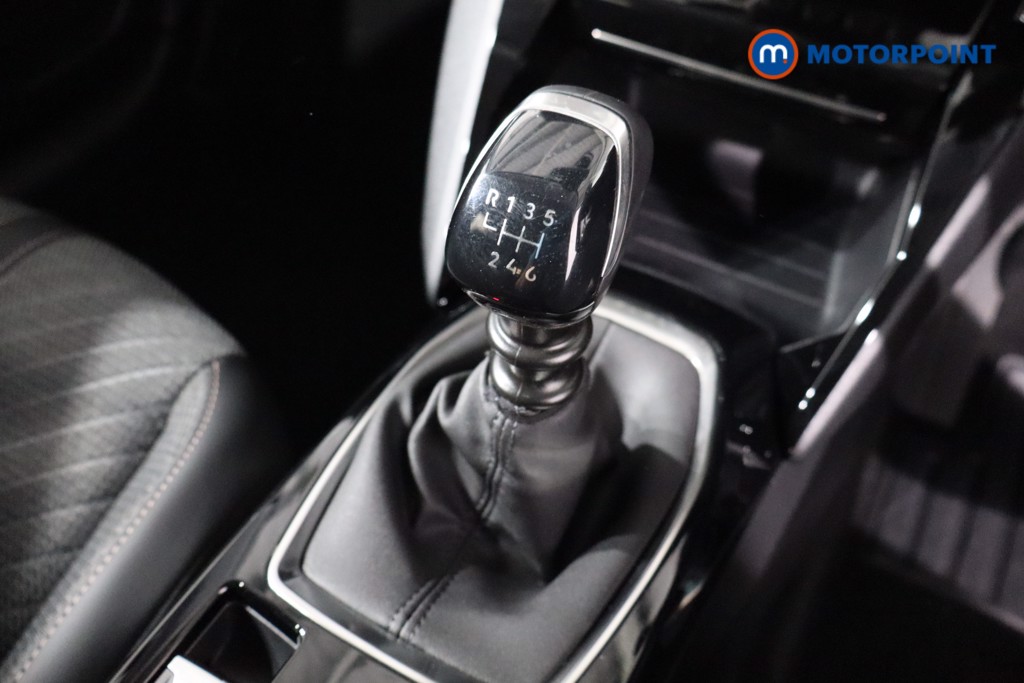 Peugeot 208 Allure Manual Petrol Hatchback - Stock Number (1579366) - 14th supplementary image
