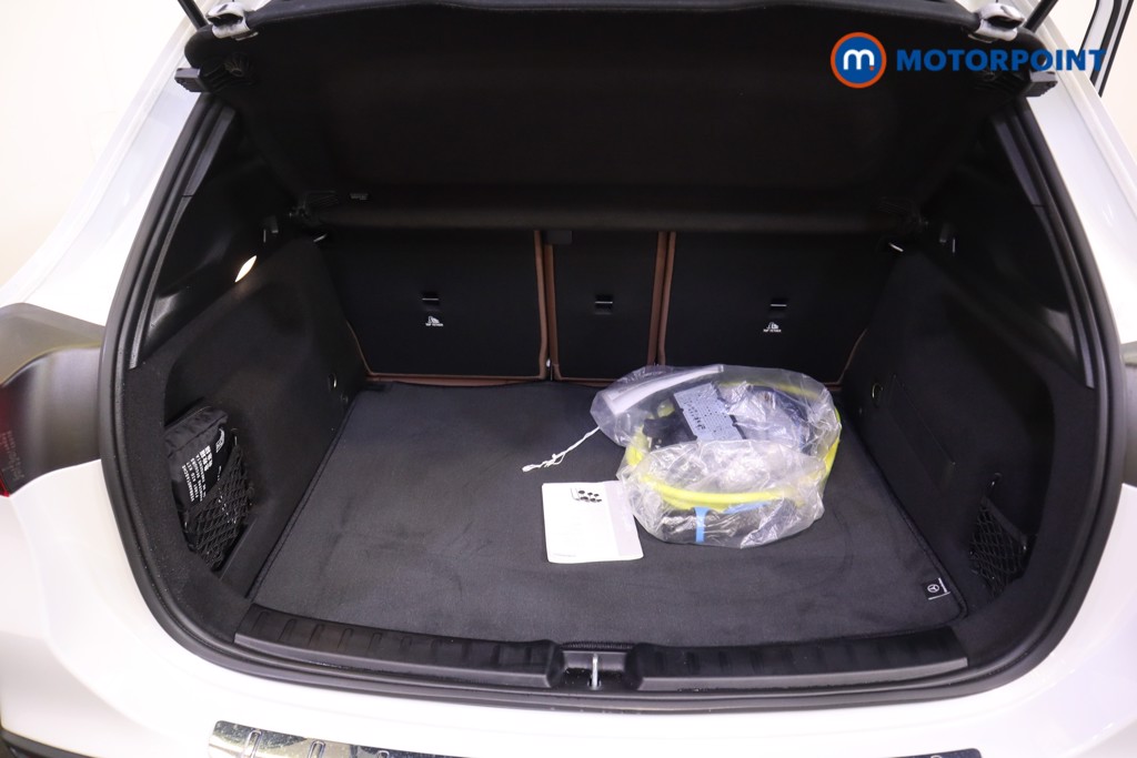 Mercedes-Benz GLA Exclusive Edition Automatic Petrol Plug-In Hybrid SUV - Stock Number (1579540) - 8th supplementary image