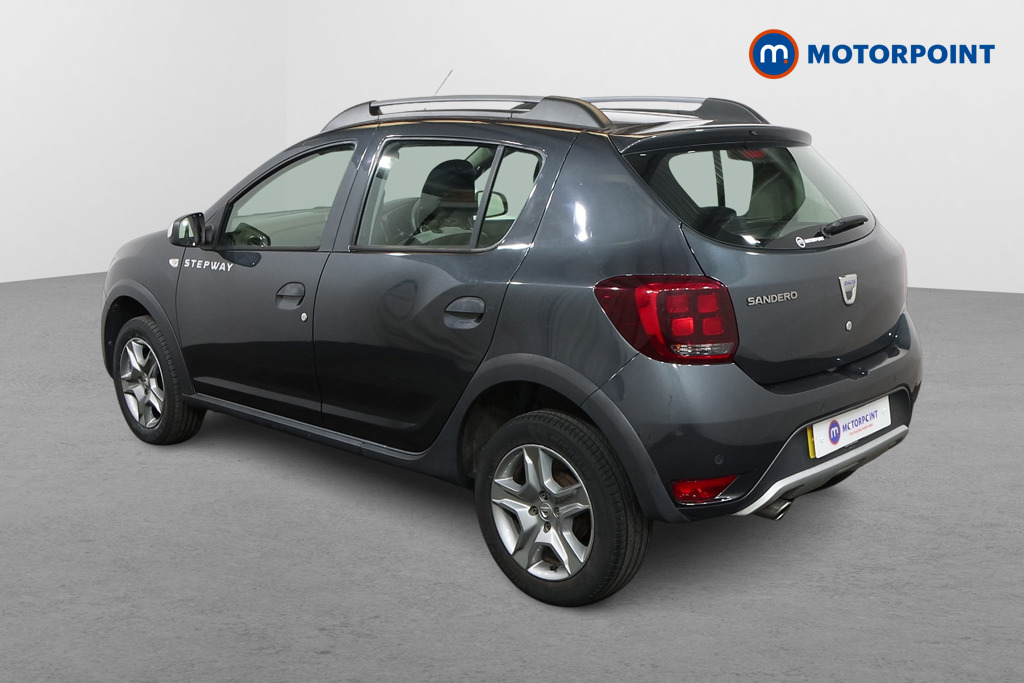Dacia Sandero Stepway Comfort Manual Petrol Hatchback - Stock Number (1556658) - Passenger side rear corner