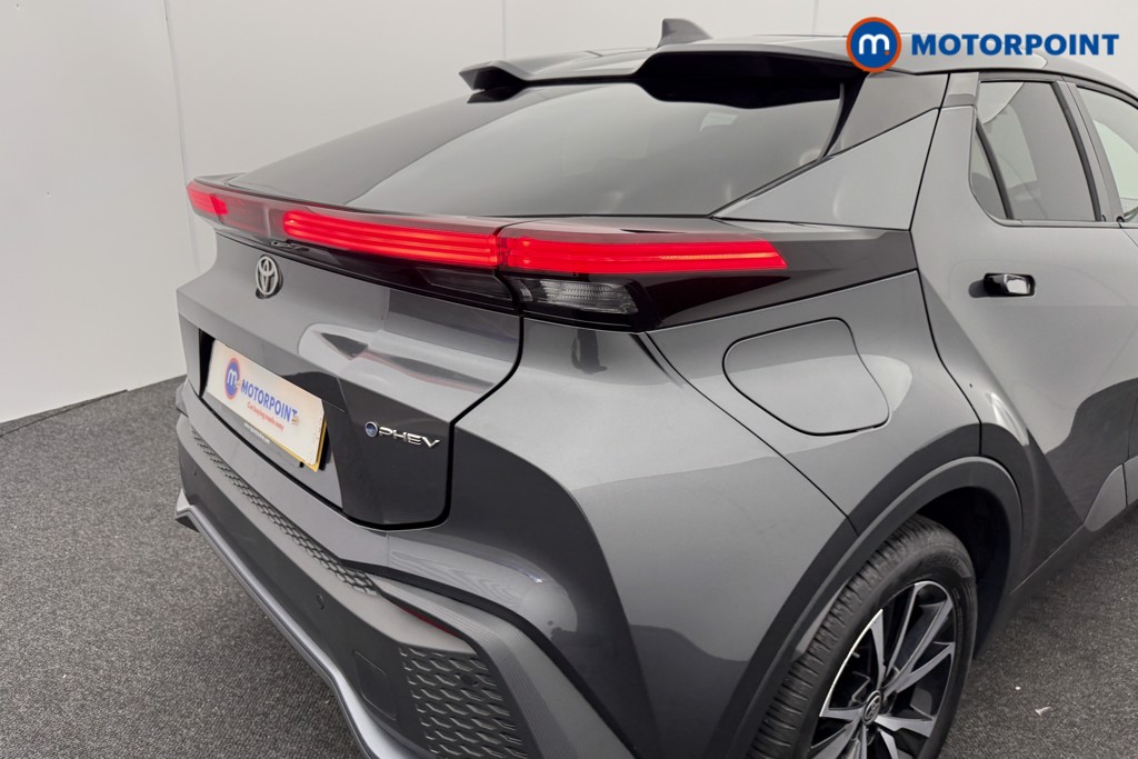 Toyota C-Hr Design Automatic Petrol Plug-In Hybrid SUV - Stock Number (1560446) - 26th supplementary image