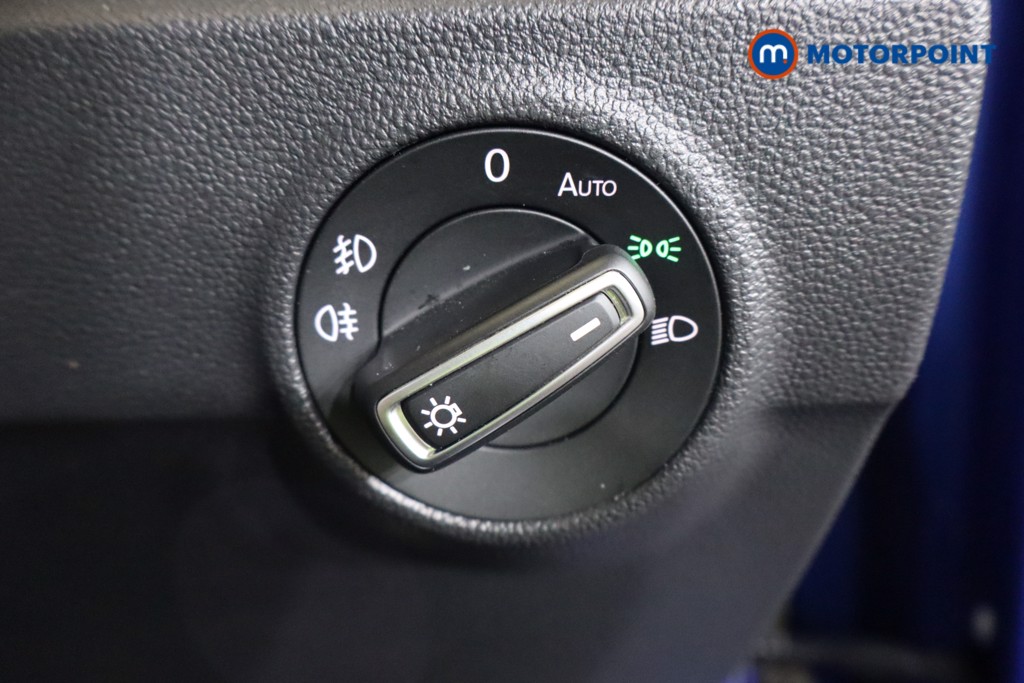 Volkswagen T-Roc R-Line Automatic Petrol SUV - Stock Number (1562112) - 17th supplementary image