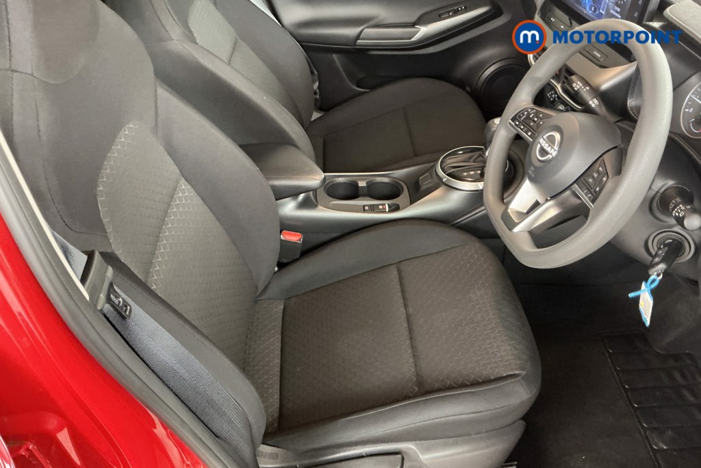 Nissan Juke Acenta Premium Automatic Petrol SUV - Stock Number (1562267) - 5th supplementary image