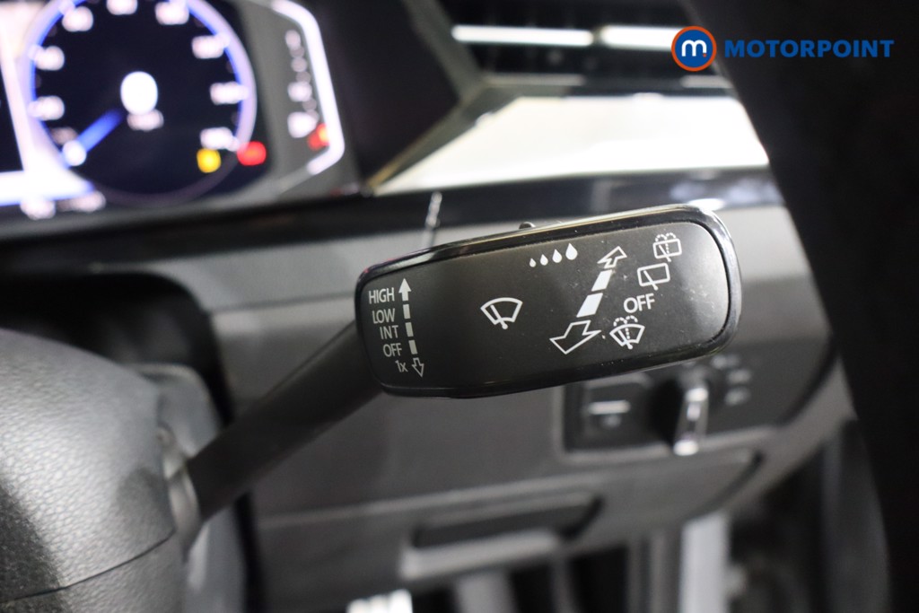 Volkswagen Arteon R-Line Automatic Petrol Estate - Stock Number (1563931) - 16th supplementary image